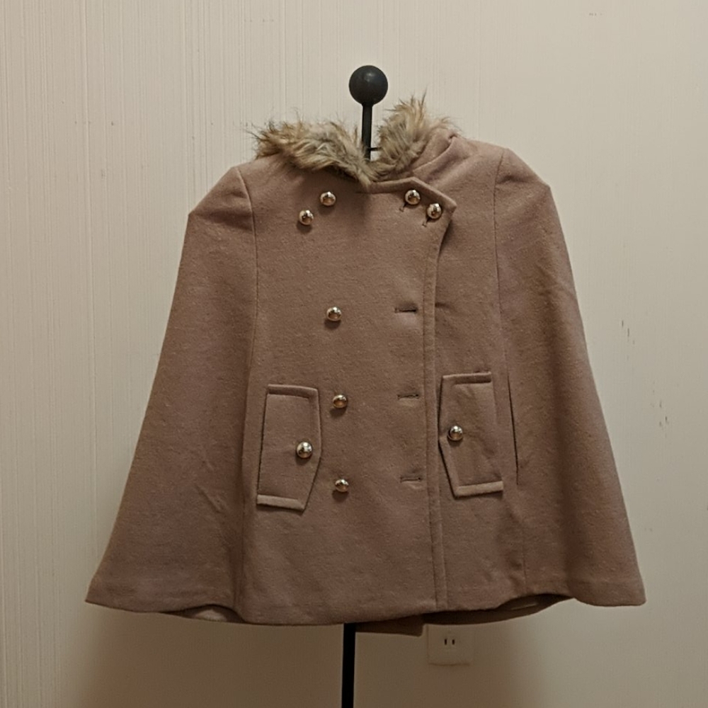 Cape with fur hood